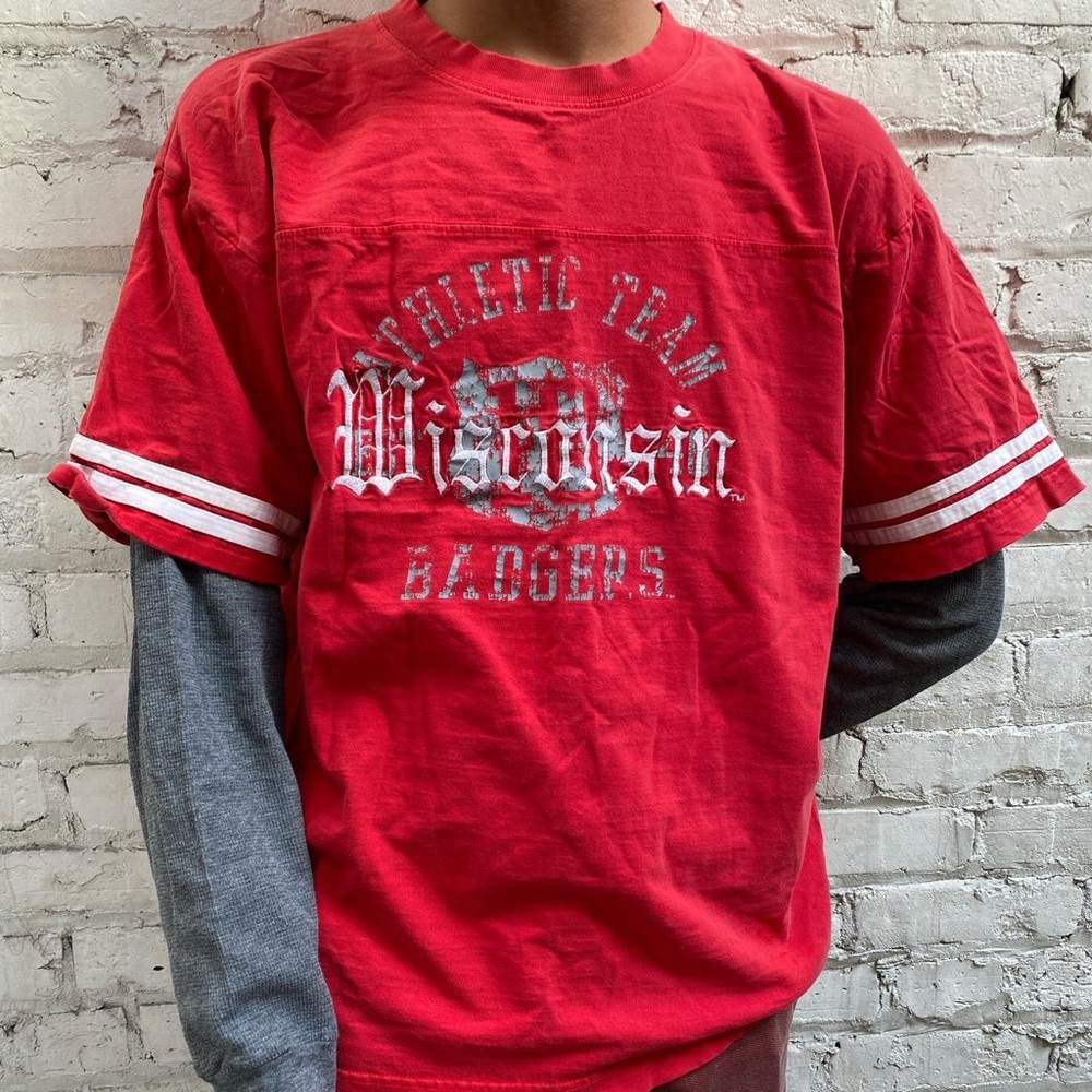 WI layered tee - Picture 2 of 3
